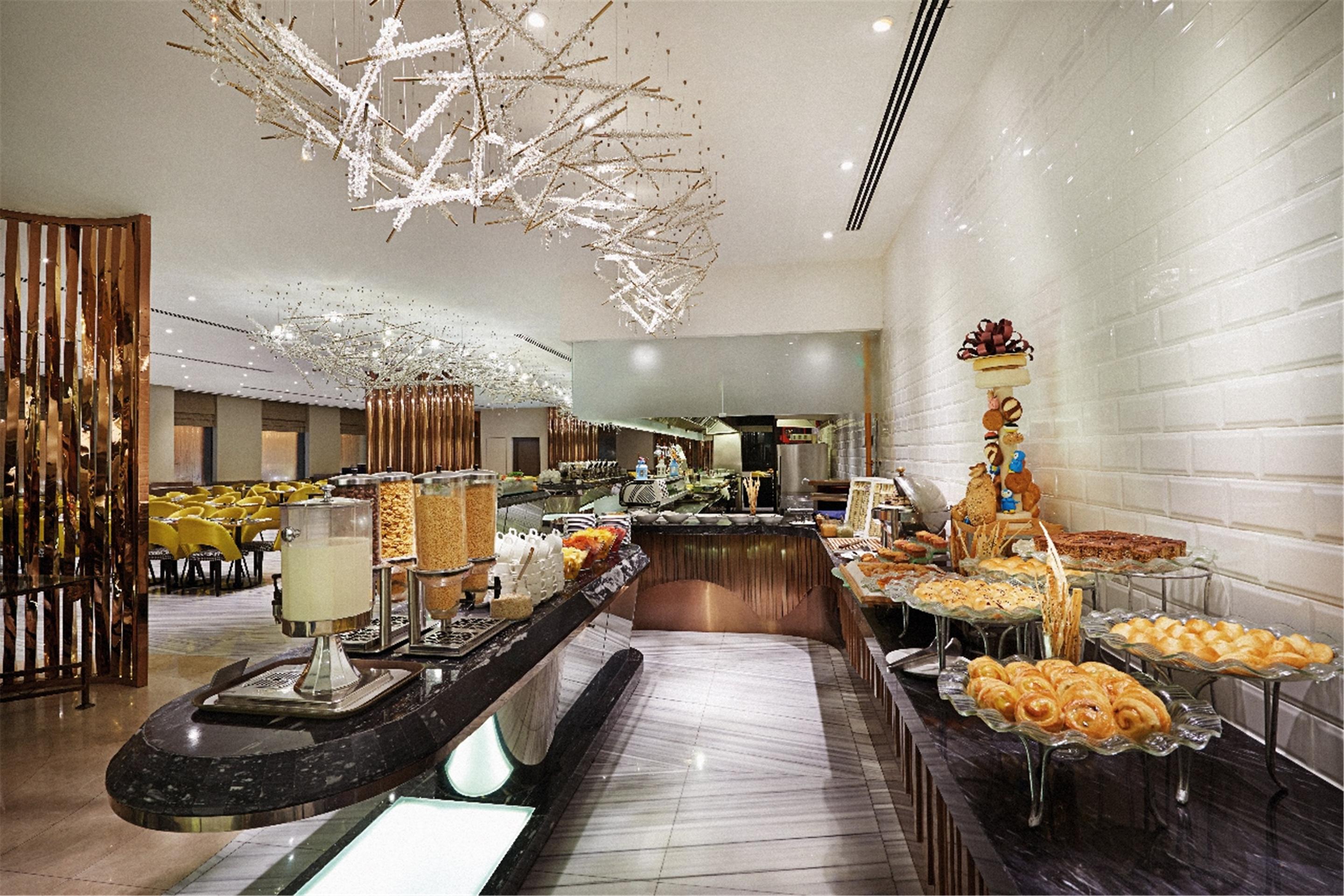 吉隆坡帝盛酒店 外观 照片 The buffet at the hotel